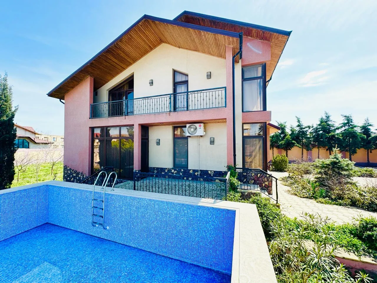 Mərdəkan, 5 otaqlı Həyət evi satılır - 250 m², 2 mərtəbə, 12 sot — Bakı