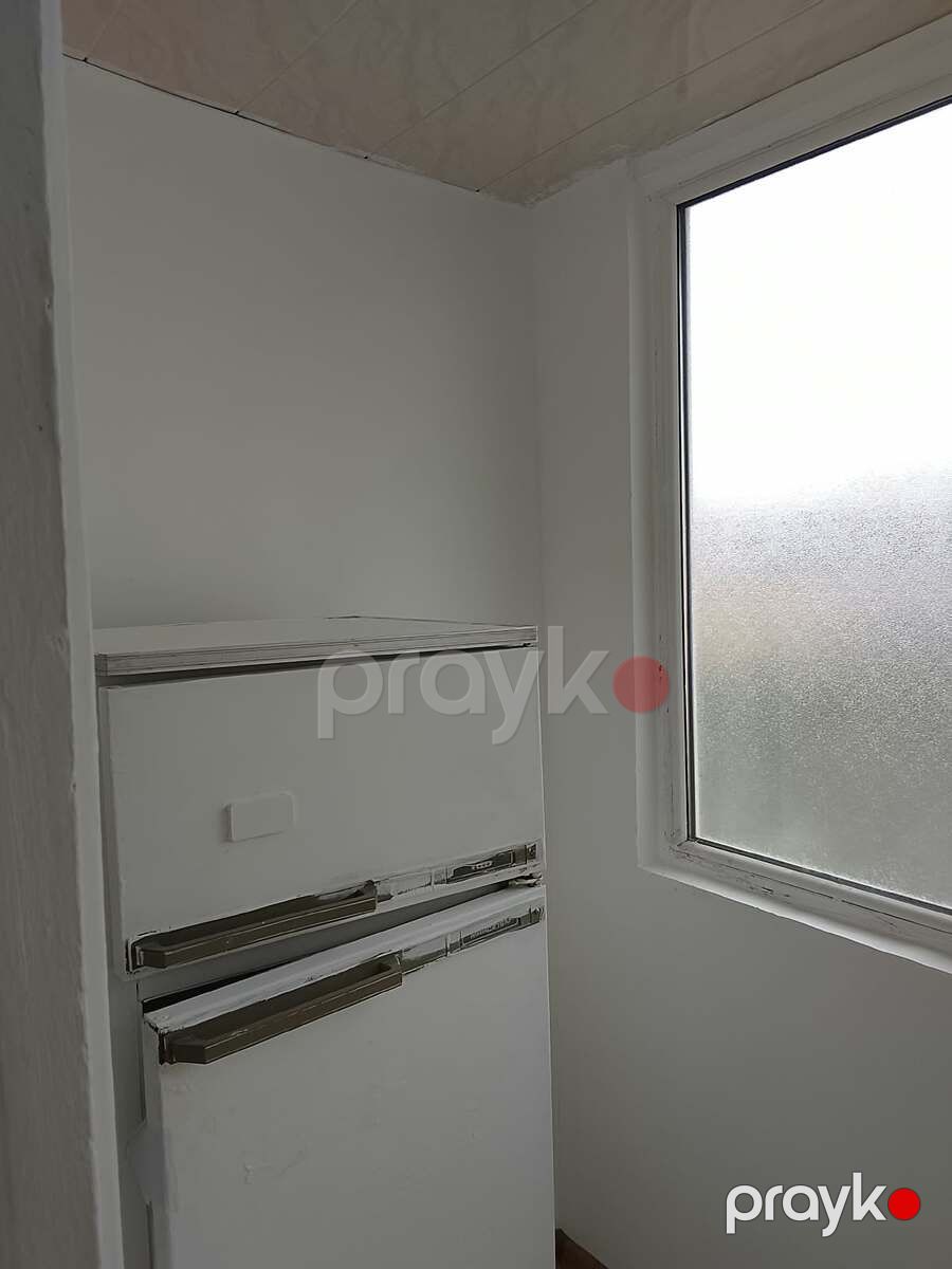 Satılır 1 otaqlı köhnə tikili 35 m² — Mənzil, Bakı (4)