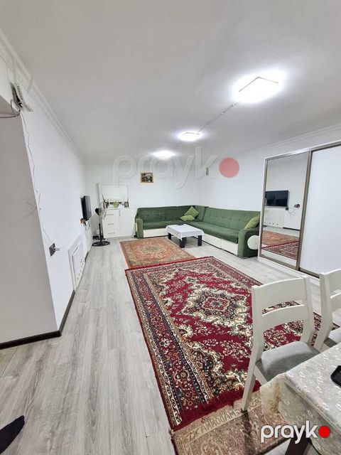 İcarəyə verilir 3 otaqlı köhnə tikili 90 m² — Bakı