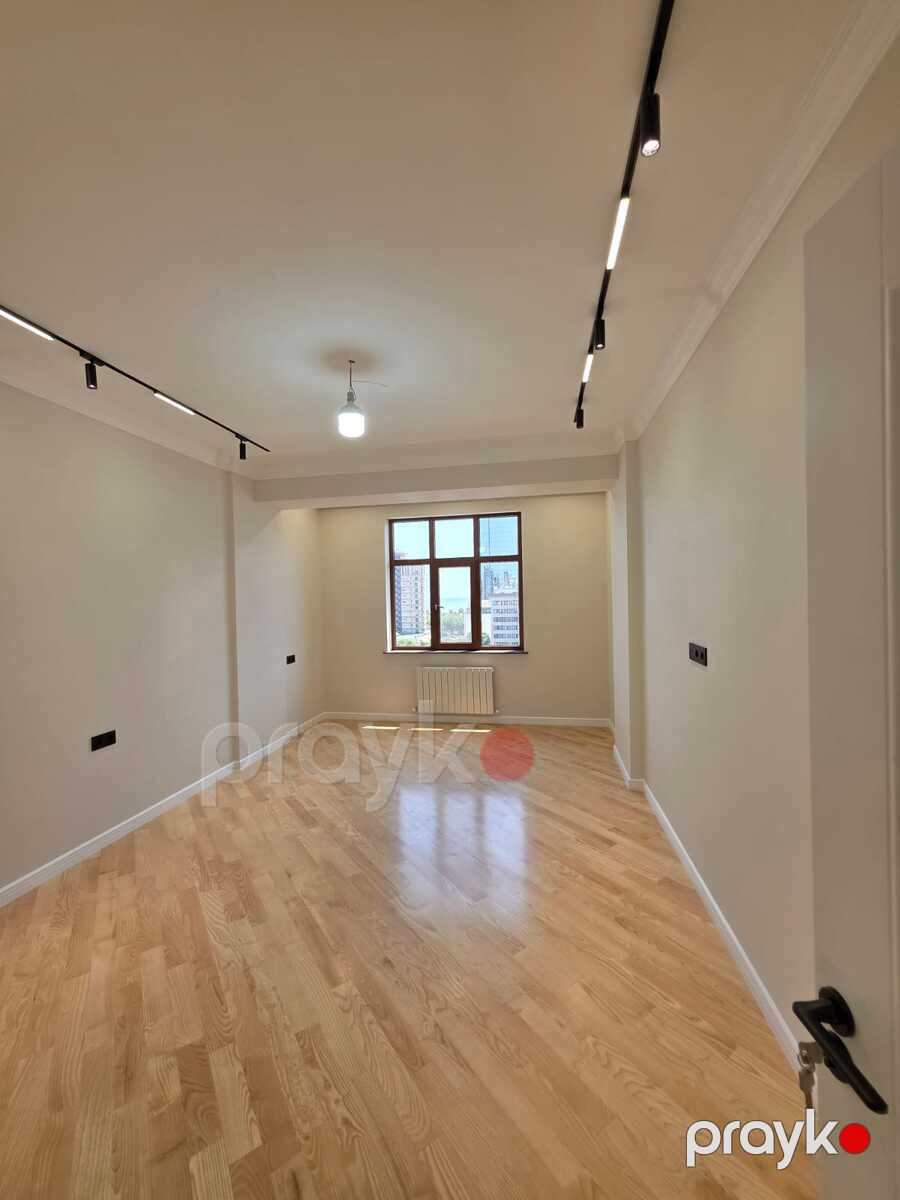 Satılır 4 otaqlı yeni tikili 211 m² — Mənzil, Bakı (6)