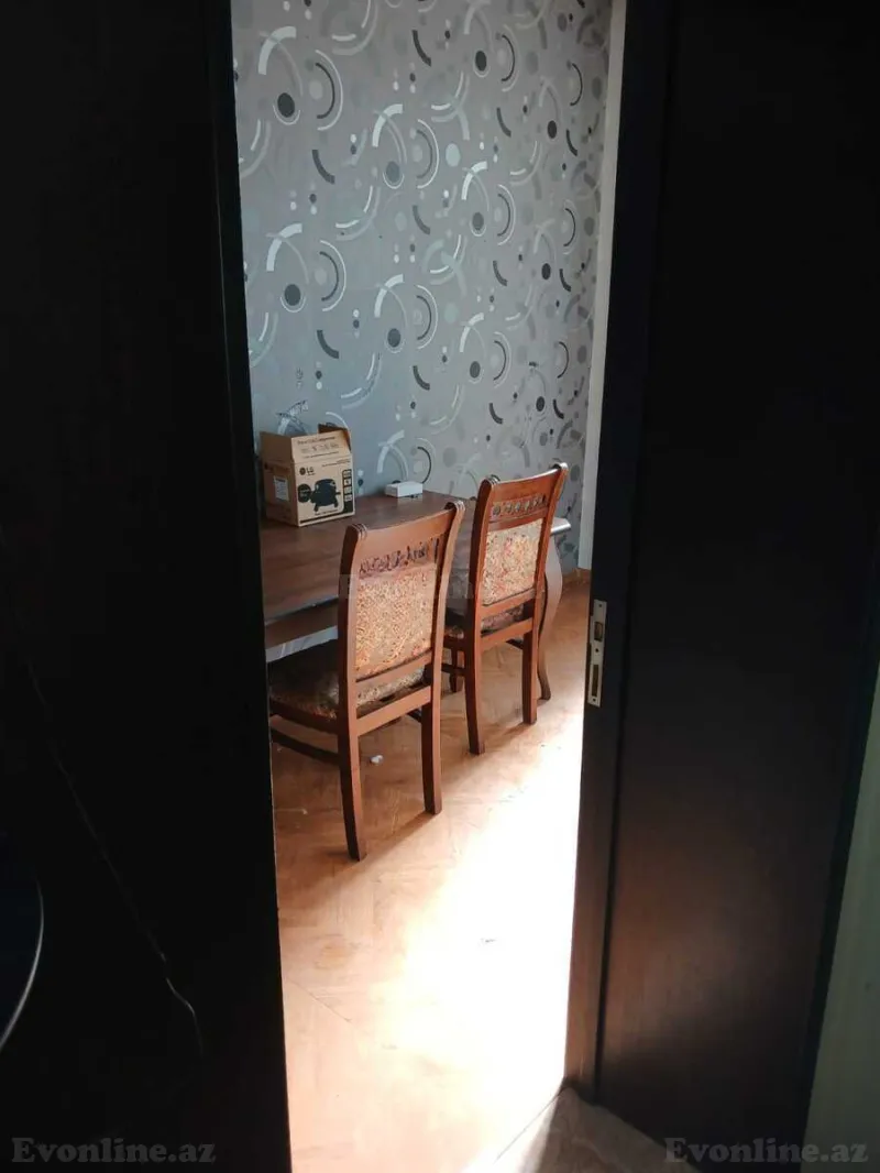 Satılır 2 otaqlı Mənzil Köhnə tikili 50 m² Bakı, Yasamal r., Elmlər Akademiyası m — Mənzil, Bakı (4)