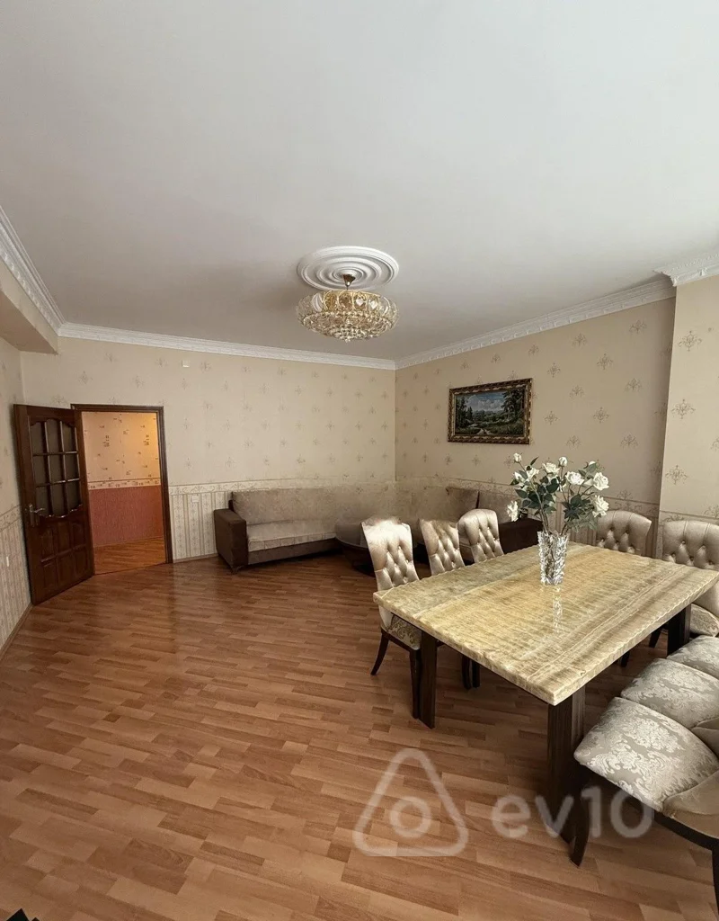 3 otaqlı mənzil, 135 m², M.Hadi küç — Mənzil, Bakı (3)