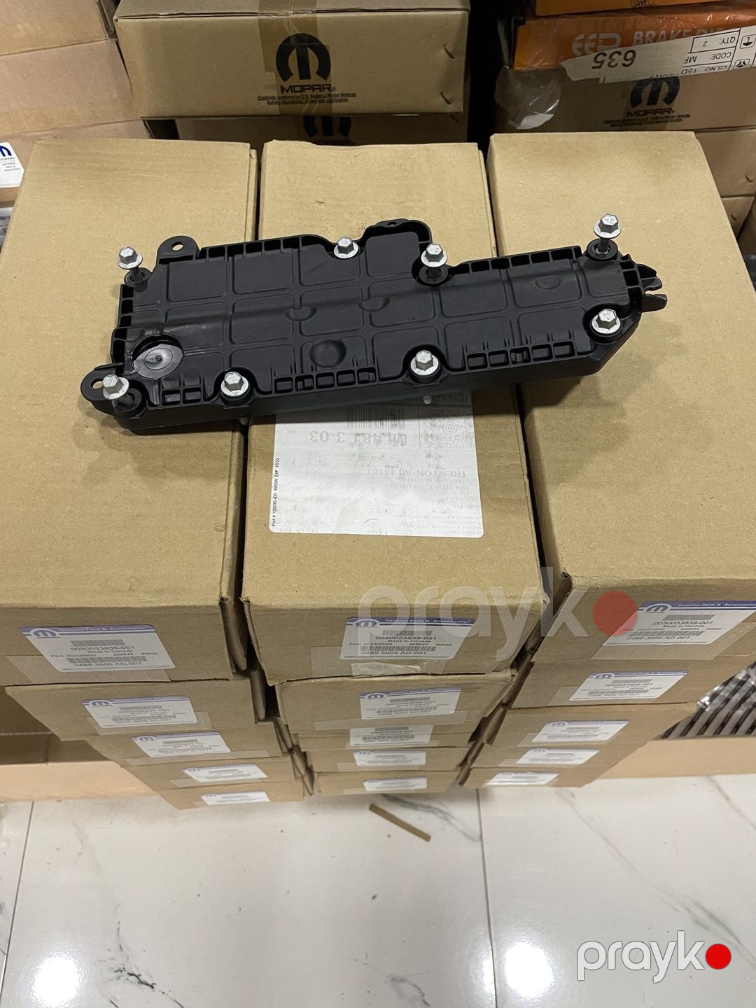 Jeep Wrangler mühərrikin yan qapağı — Ehtiyat hissələri və aksesuarlar, Bakı (2)