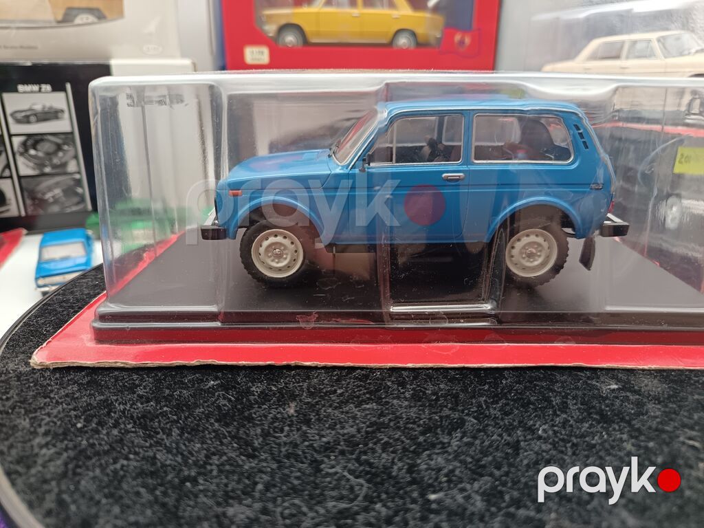 Kolleksionerlər üçün xüsusi təklif VAZ-21211 1:24 Hachette — Modellar, Masazır (4)