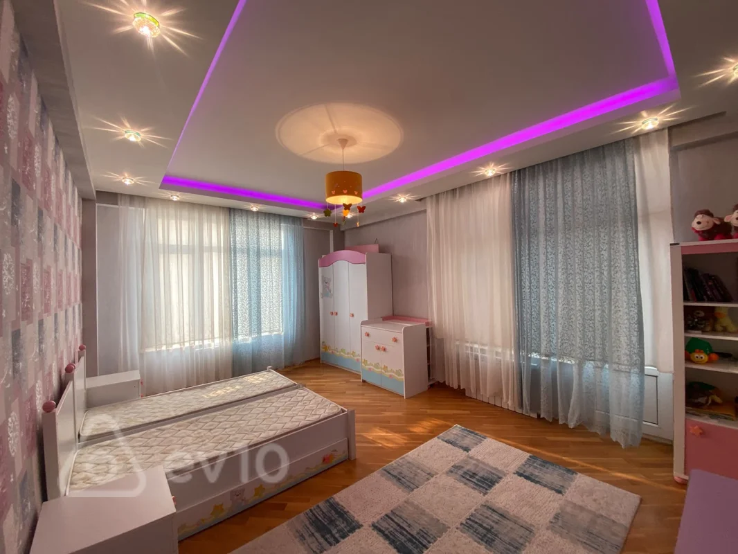 3 otaqlı mənzil, 135 m², Elşən Süleymanov — kirayə — Mənzil, Bakı (7)