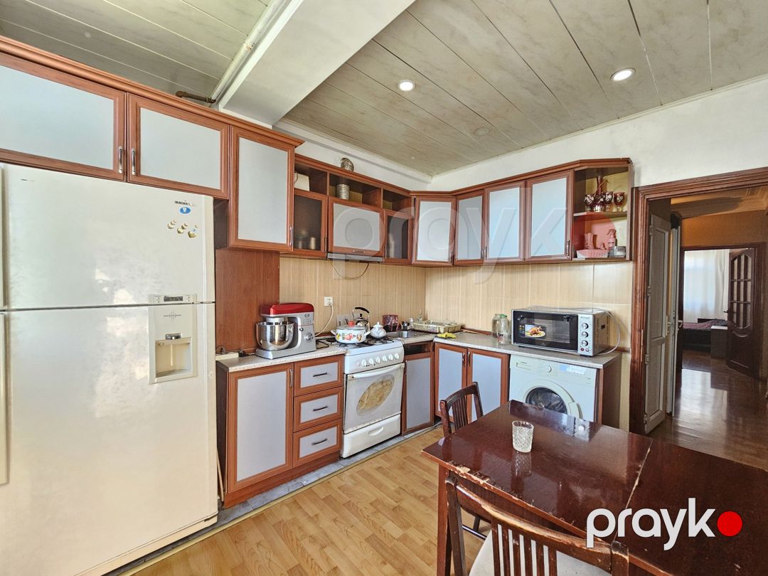 Satılır 5 otaqlı köhnə tikili 120 m² — Mənzil, Bakı (11)