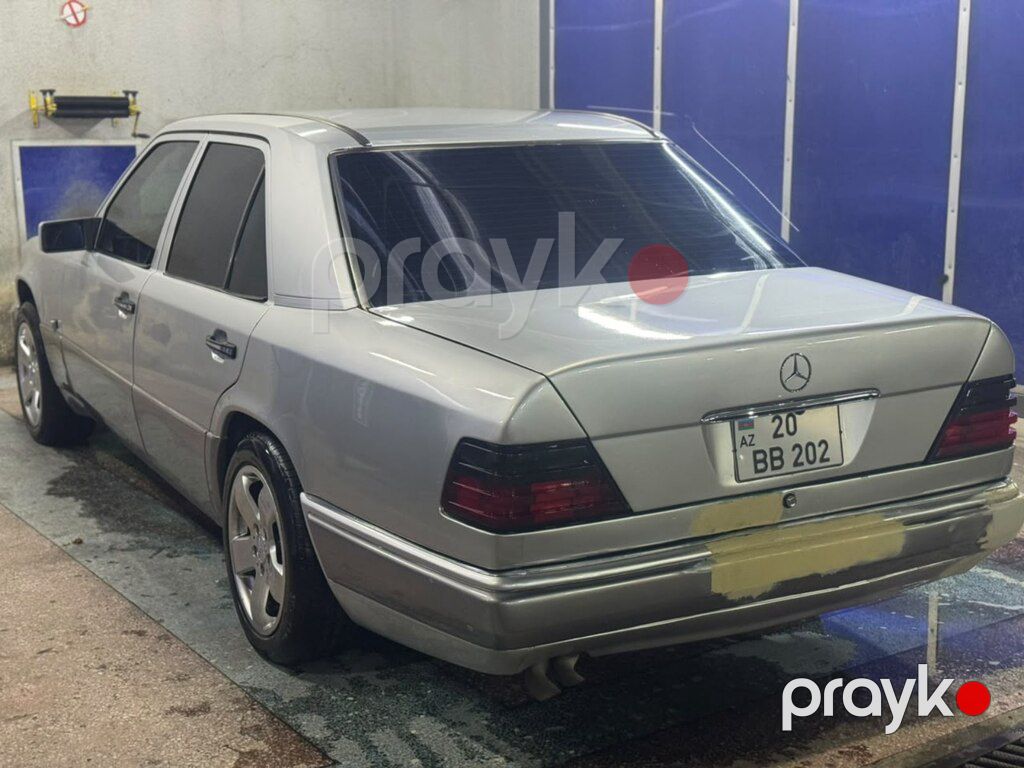 Mercedes 320 E, 3.2 L, 1993 il, 420 000 km — Avtomobillər, Gəncə (6)