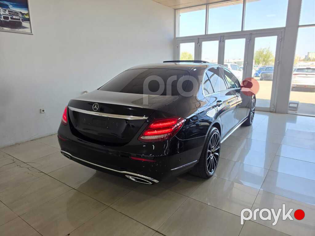 Mercedes E 220 d, 2.0 L, 2018 il, 173 000 km — Avtomobillər, Bakı (9)