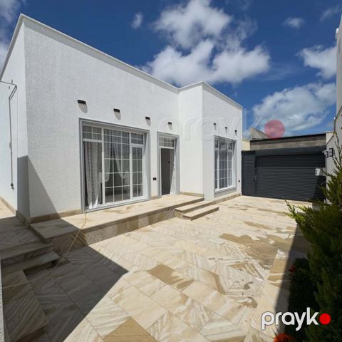 Satılır 4 otaqlı həyət evi/bağ evi 140 m² — Bakı