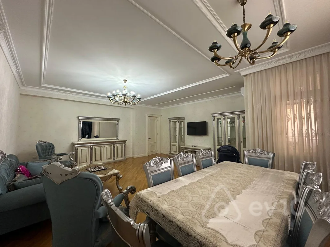 4 otaqlı mənzil, 176 m², 28may metrosunun yaxınlığı — kirayə — Mənzil, Bakı (7)