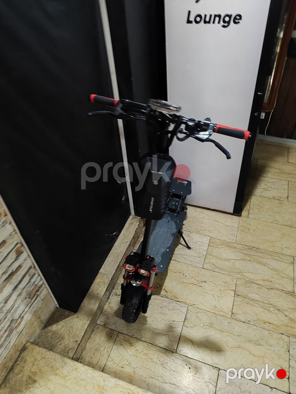 Problemi yoxdu sadəcə skorus dəyişən düyməsi arada tutmur oda sürməyə — Skuterlər, Bakı (2)