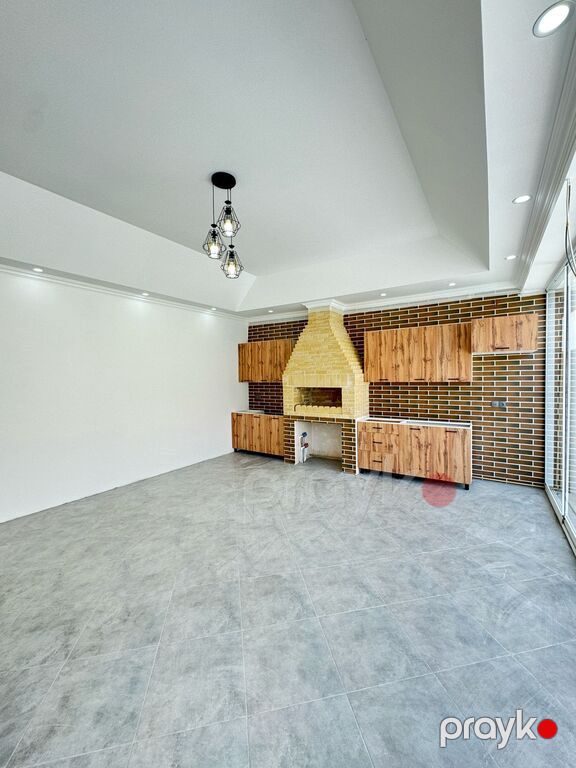 Satılır 5 otaqlı həyət evi/bağ evi 300 m² — Ev, villa, Bakı (9)
