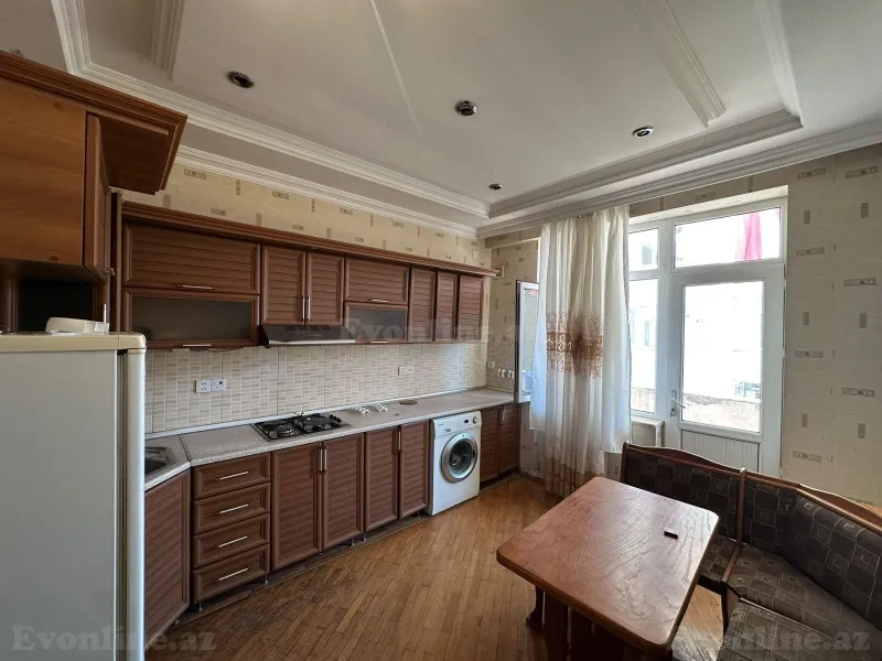 Satılır 2 otaqlı Mənzil Yeni tikili 85 m² Bakı, Yasamal r., İnşaatçılar m., Yeni Yasamal — Mənzil, Bakı (5)