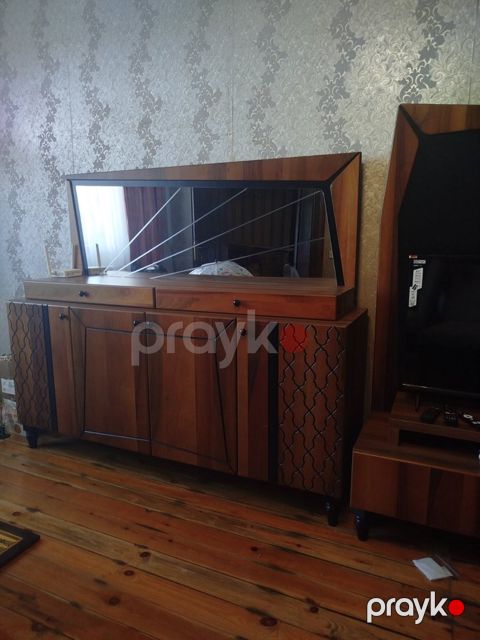 Komod, Ağac, Qəhvəyi