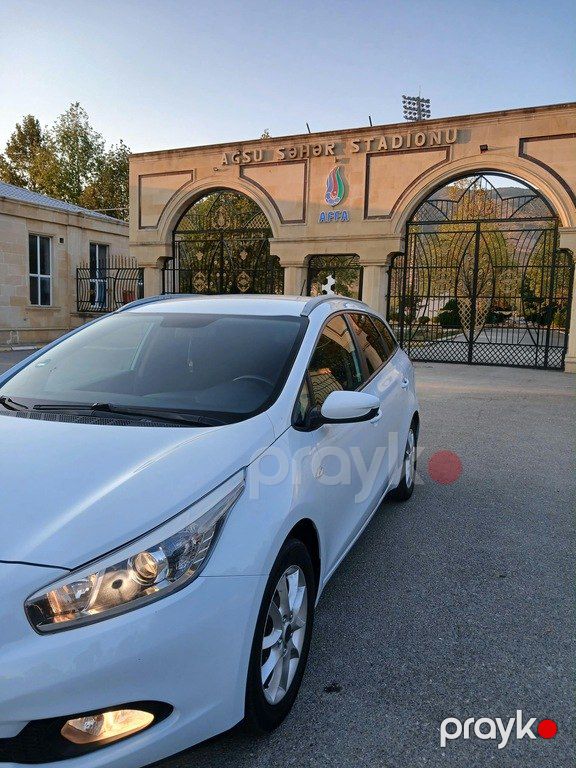 Kia Ceed, 1.6 L, 2014 il, 290 000 km — Avtomobillər, Bakı (9)