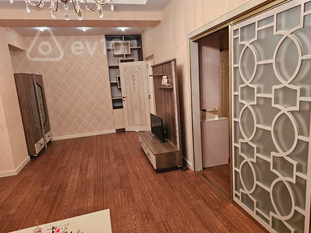3 otaqlı mənzil, 110 m², Abbasqulu Abbaszadə — kirayə — Mənzil, Bakı (2)