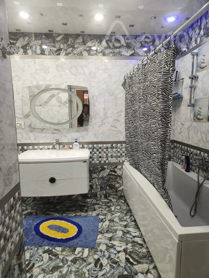 2 otaqlı mənzil, 80 m², Neftçilər prospekti — kirayə — Mənzil, Bakı (8)