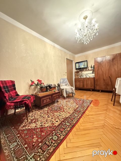 Satılır 1 otaqlı köhnə tikili 32 m² — Bakı