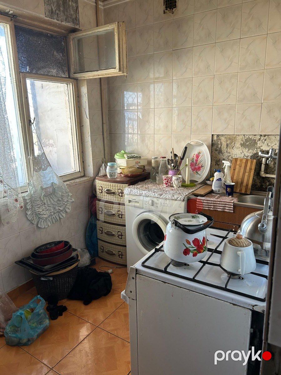Satılır 2 otaqlı köhnə tikili 45 m² — Mənzil, Bakı (11)