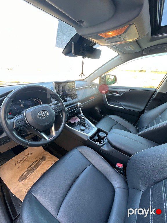 Toyota RAV4, 2.0 L, 2021 il, 45 000 km — Avtomobillər, Bakı (12)