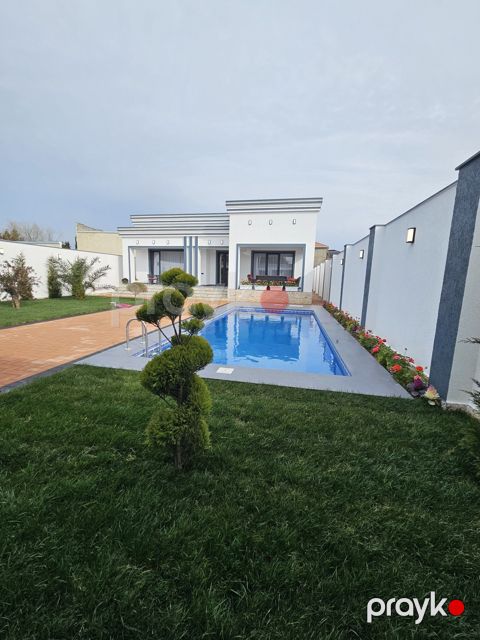 Satılır 4 otaqlı həyət evi/bağ evi 220 m² — Bakı