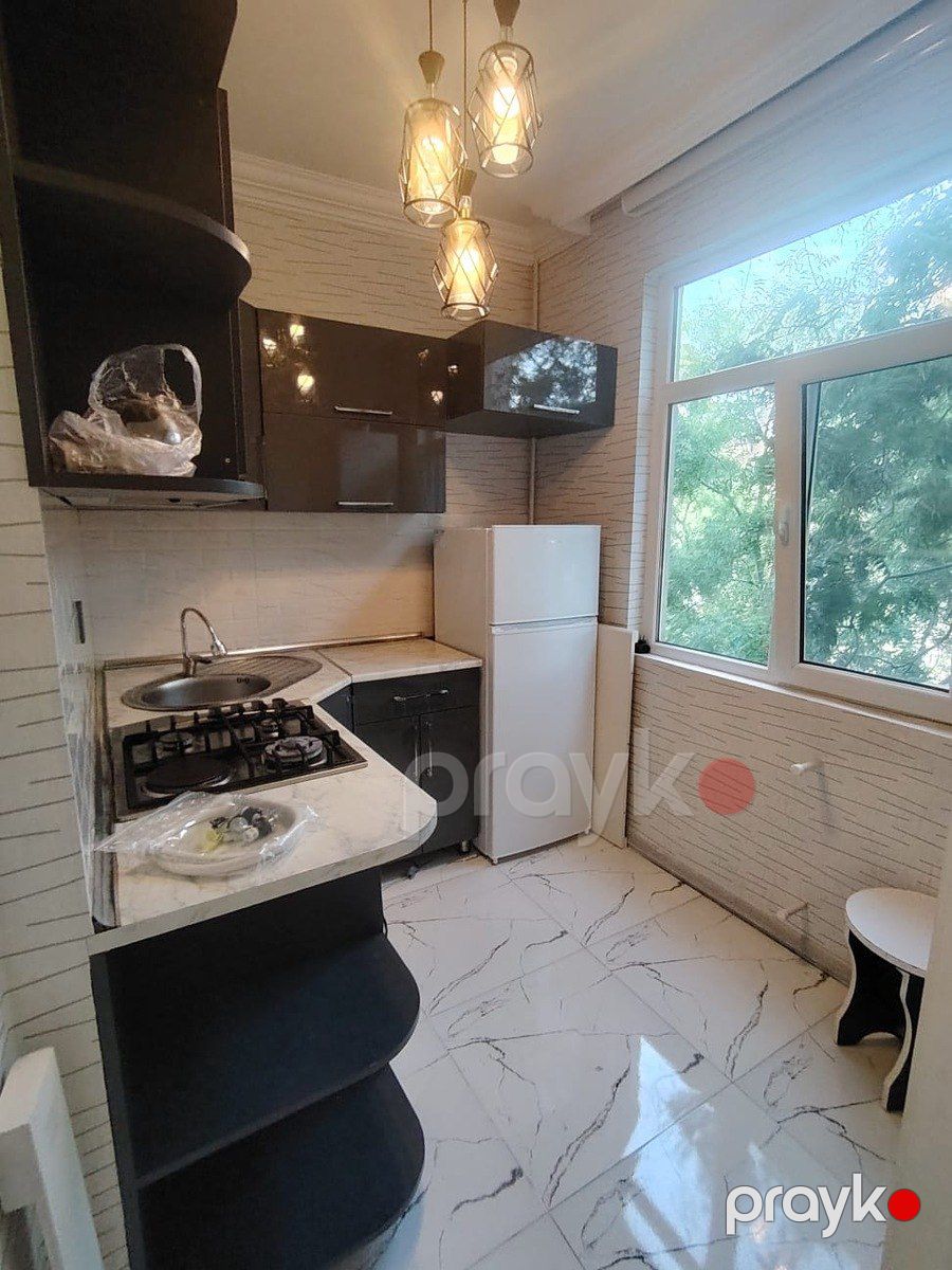 Satılır 2 otaqlı köhnə tikili 50 m² — Mənzil, Bakı (10)