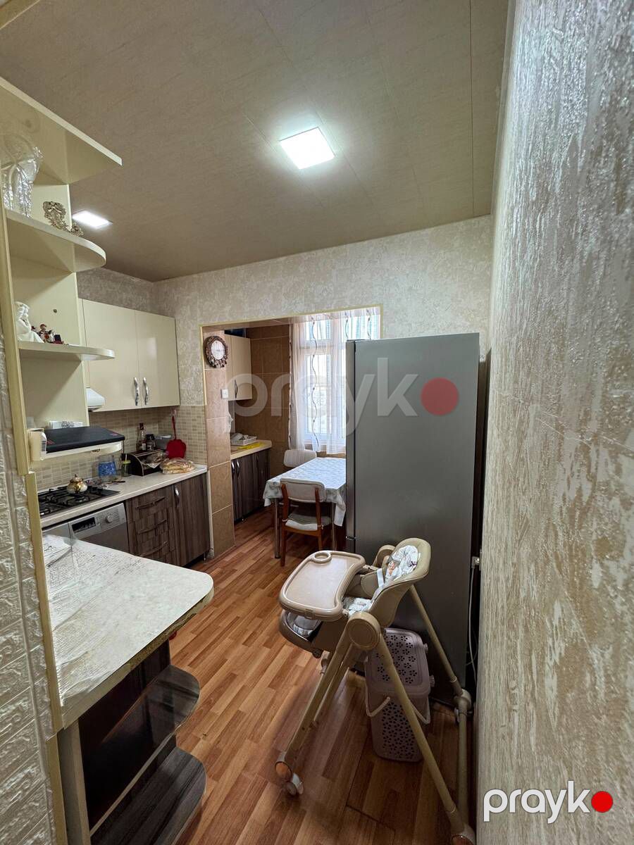 Satılır 2 otaqlı köhnə tikili 50 m² — Mənzil, Bakı (12)