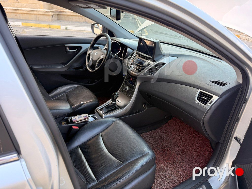 Hyundai Avante, 1.6 L, 2014 il, 175 000 km — Avtomobillər, Bakı (11)