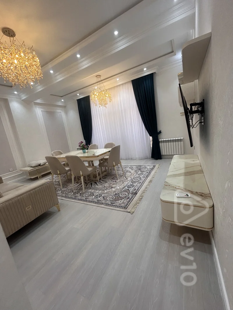 3 otaqlı mənzil, 120 m², Azadliq.pr — kirayə — Bakı