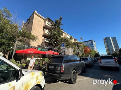 Satılır 3 otaqlı köhnə tikili 65 m² — Bakı