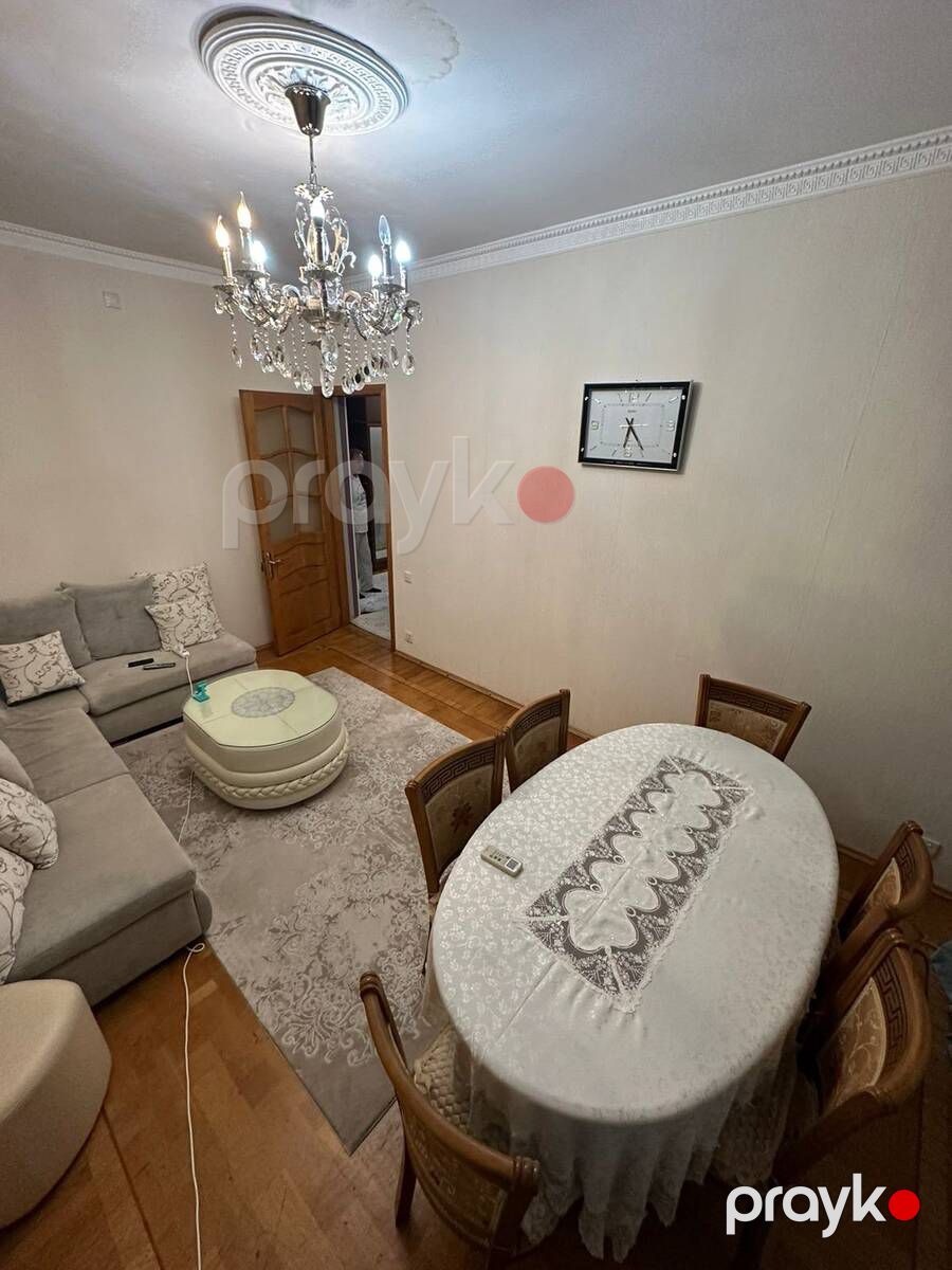 Satılır 3 otaqlı köhnə tikili 71 m² — Mənzil, Bakı (2)
