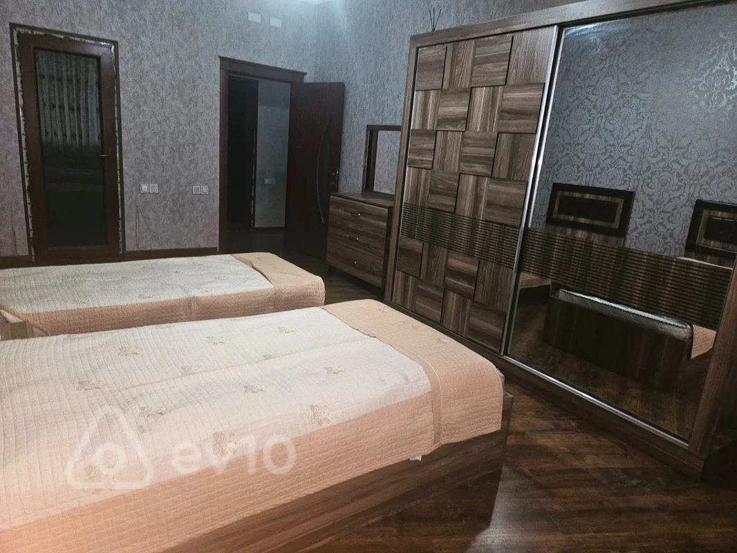 3 otaqlı mənzil, 125 m², General Eliaga Sxlinski kuc — kirayə — Mənzil, Bakı (2)