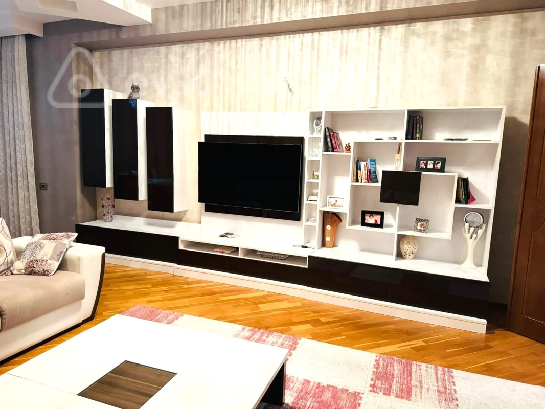 3 otaqlı mənzil, 135 m², Naxcivanski kucesi — kirayə — Mənzil, Bakı (2)