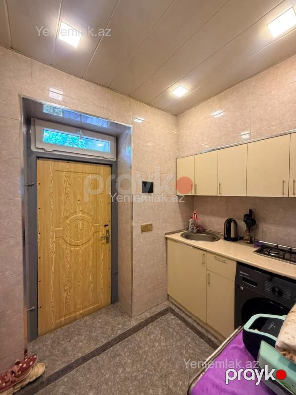 Satılır 1 otaqlı Bina evi menzil (Köhnə tikili), 35 m², Binəqədi rayonu — Mənzil, Bakı (4)