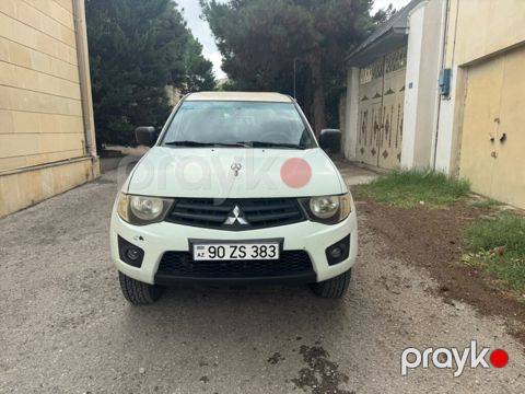 Mitsubishi L200, 2.5 L, 2013 il, 512 000 km — Bakı
