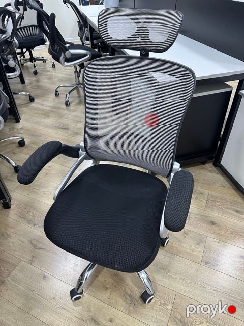 26 ədəd ofis kreslosu *qiymət 1 ədədi 90 azn* Yaxşı vəziyyətdə — Bakı