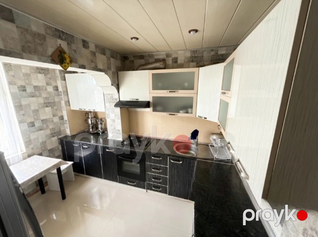 Satılır 4 otaqlı köhnə tikili 100 m² — Mənzil, Bakı (8)