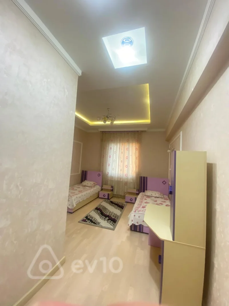 4 otaqlı mənzil, 240 m², Bakıxanov küçəsi — kirayə — Mənzil, Bakı (5)
