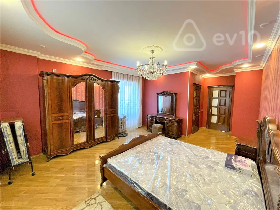 3 otaqlı mənzil, 130 m², Nərimanov ray. Təbriz küç. — kirayə — Mənzil, Bakı (5)
