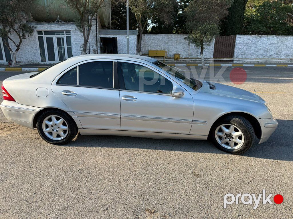 Mercedes C 180, 2.0 L, 2001 il, 470 000 km — Avtomobillər, Bakı (10)