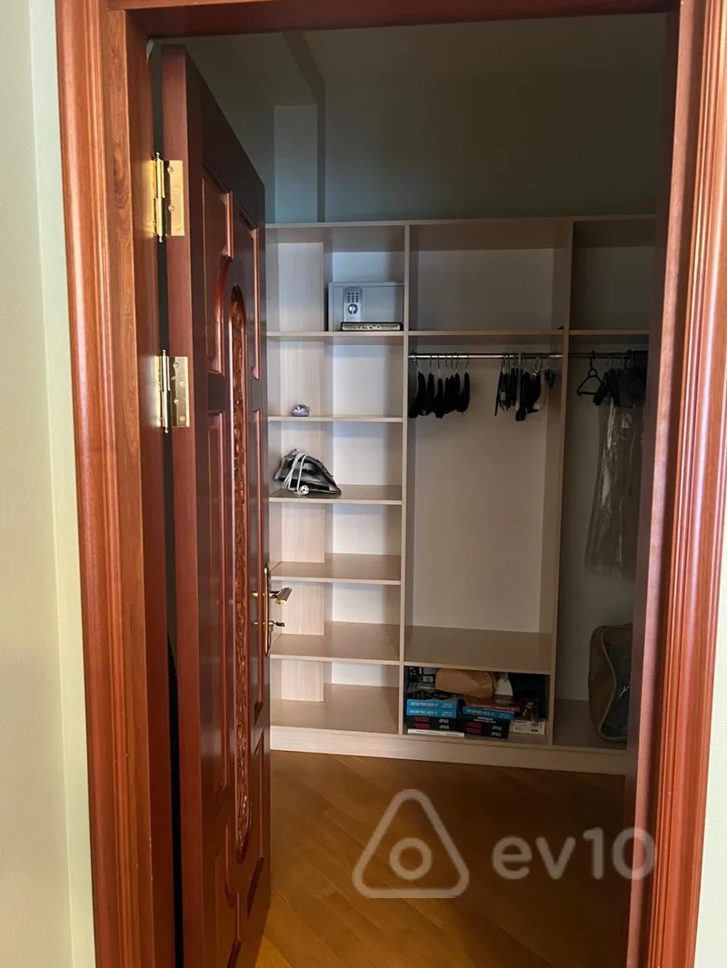 4 otaqlı mənzil, 170 m², Türkiyə Səfirliyinin yaxınlığı — kirayə — Mənzil, Bakı (10)