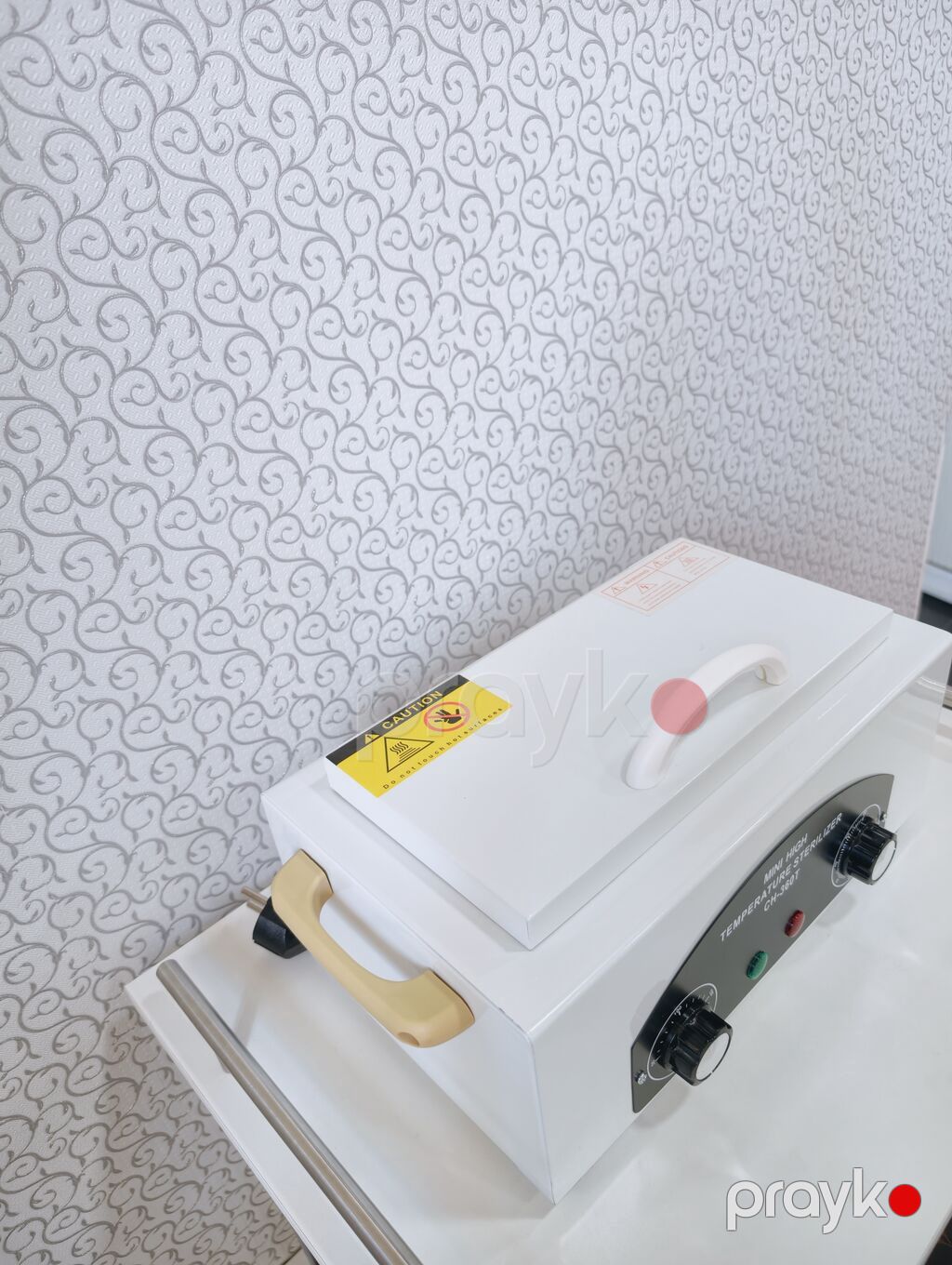 Yüksək temperaturla sterilizasiya edən quru hava tipli cihaz Manikür — Kreslo, Bakı (6)