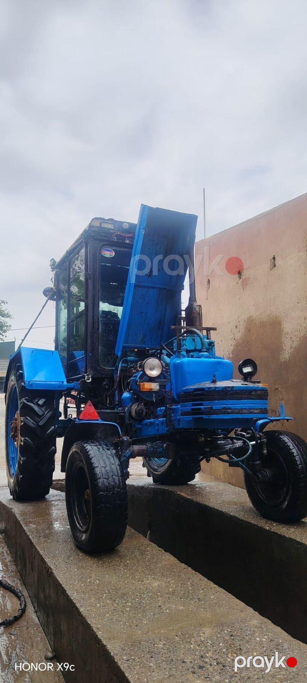 Kənd təsərrüfatı üçün universal təkərli traktor Xüsusiyyətlər — Traktorlar, Beyləqan (5)