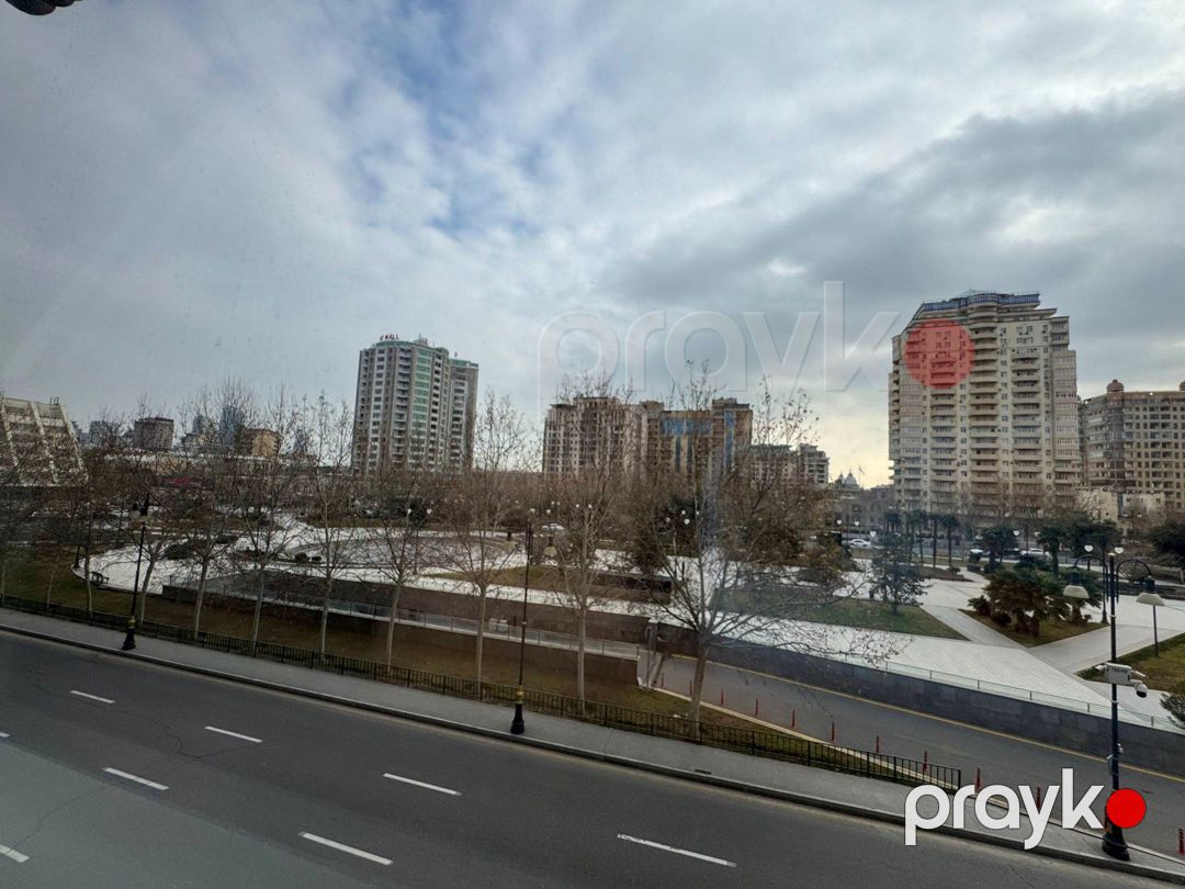 Satılır 3 otaqlı köhnə tikili 115 m² — Mənzil, Bakı (10)