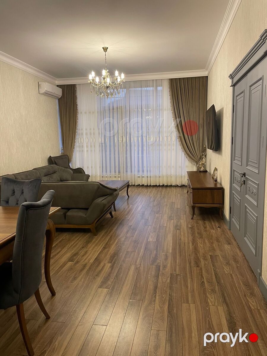 Villa, Badamdar qəs — Ev, villa, Bakı (7)