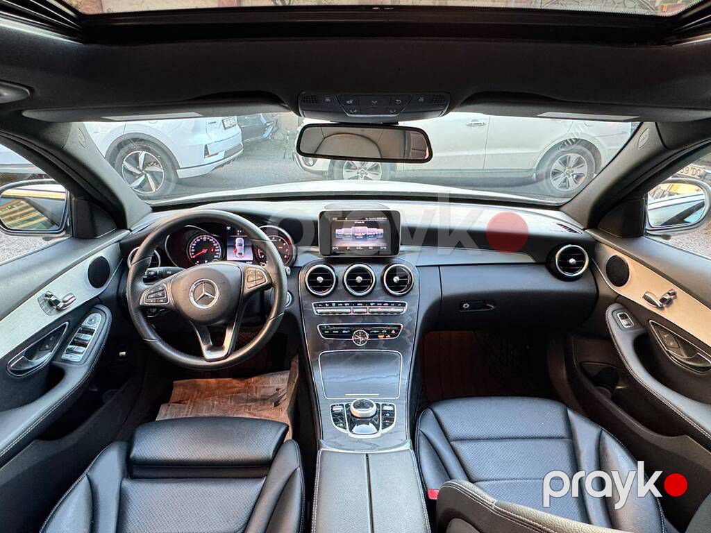 Mercedes C 300, 2.0 L, 2018 il, 63 940 km — Avtomobillər, Bakı (9)