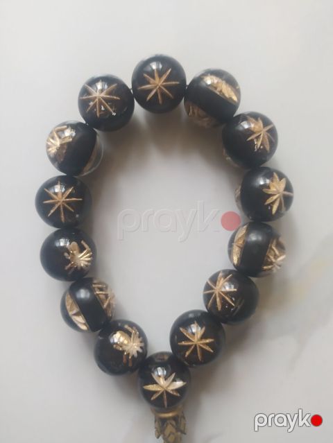 Qara muncuqlu biləkliy - Material: parlaq qara sferik muncuqlar — Bakı