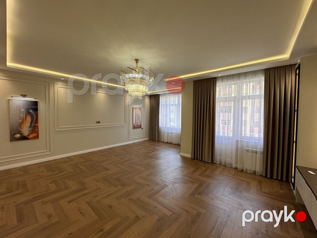 Satılır 4 otaqlı yeni tikili 135 m² — Mənzil, Bakı (2)