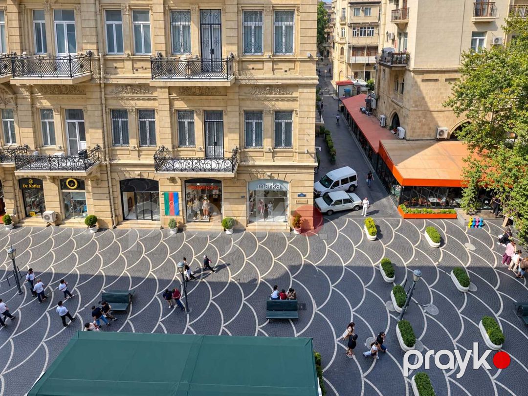 Satılır 2 otaqlı köhnə tikili 60 m² — Mənzil, Bakı (12)