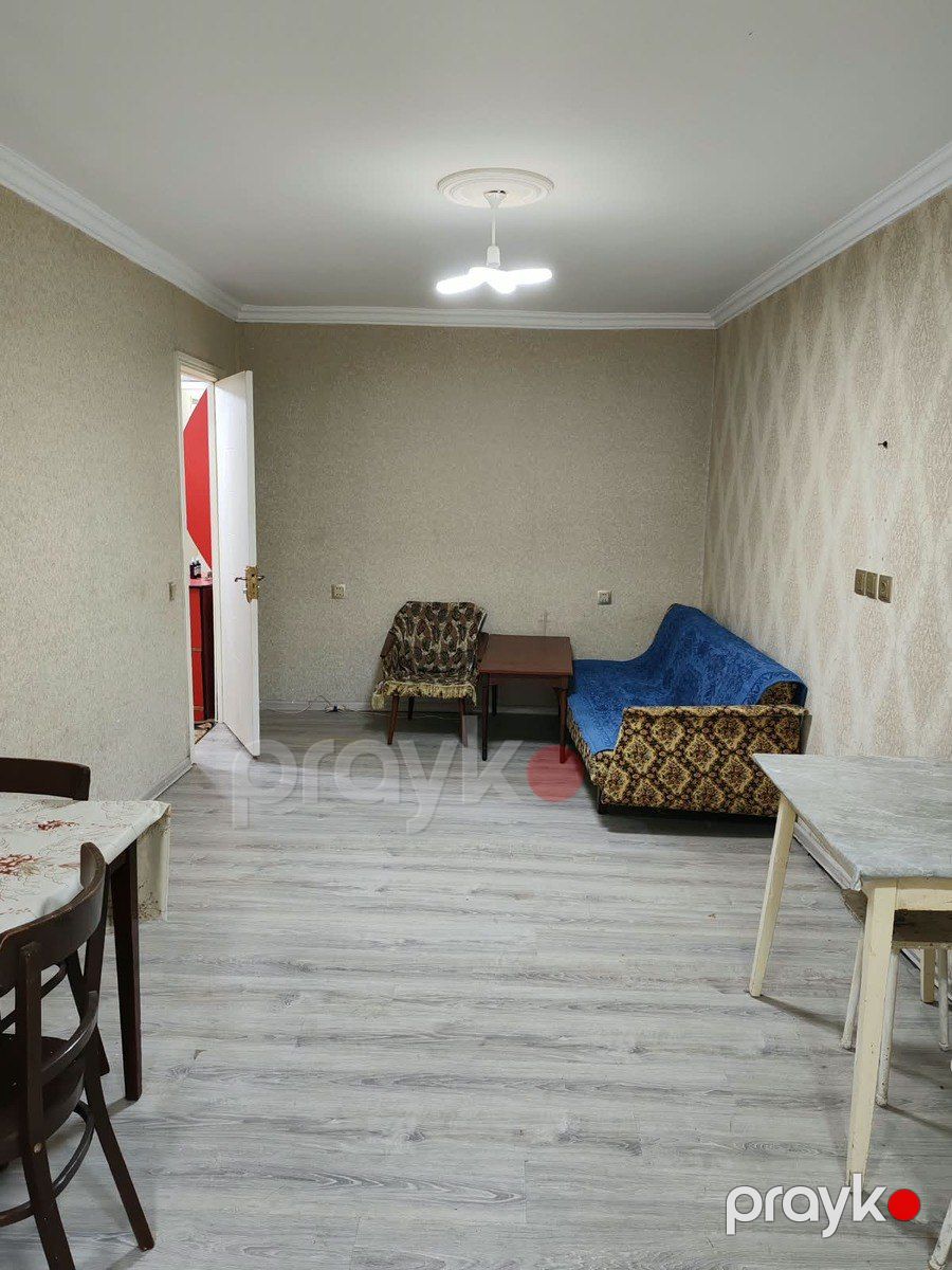 Satılır 2 otaqlı köhnə tikili 42 m² — Mənzil, Bakı (2)